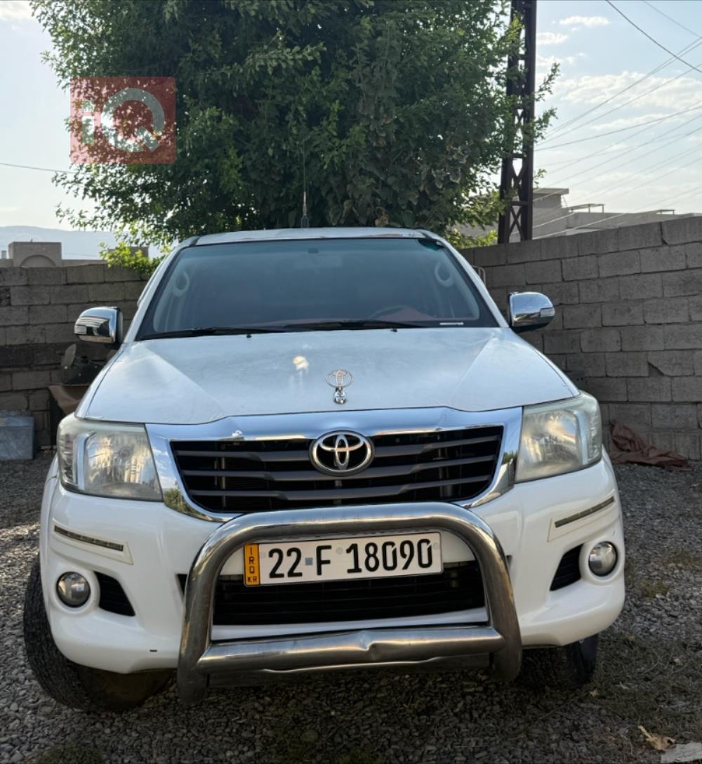 تويوتا هايلوكس